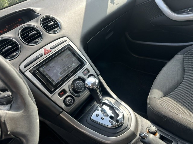 Foto 10 van Peugeot 308 1.6 VTi XS/AUTOMAAT/AIRCO/CAMERA/5-drs/Cruise-control/Vol optie