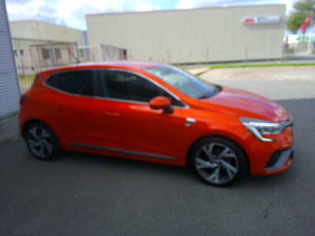 Foto 9 van Renault Clio 1.0 TCe R.S. Line Staat in Hoogeveen Prachtige auto