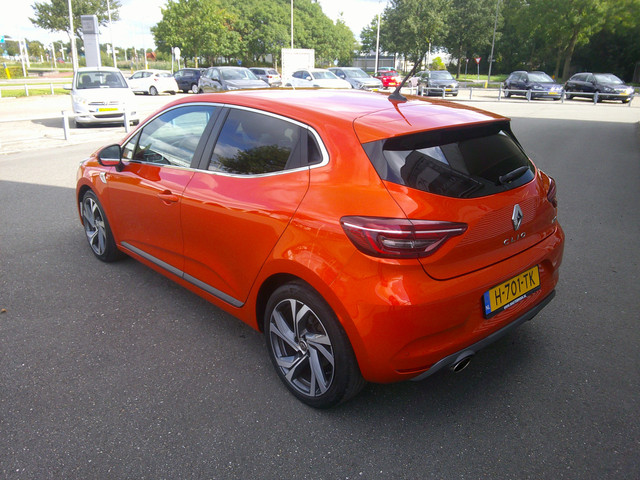 Foto 6 van Renault Clio 1.0 TCe R.S. Line Staat in Hoogeveen Prachtige auto