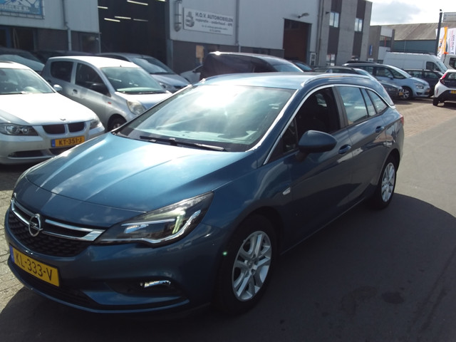 Foto 3 van Opel Astra 1.4 Innovation (bj 2016, automaat)
