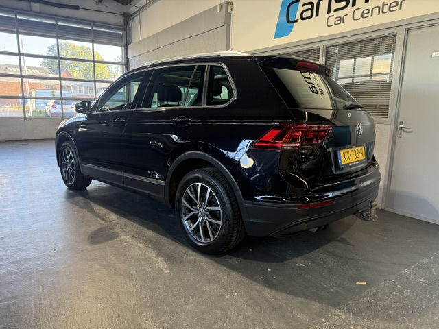 Foto 3 van Volkswagen Tiguan 1.4 TSI Connected Series Pano|Navi|Trekhaak