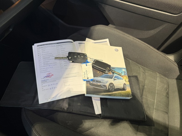 Foto 6 van Volkswagen Tiguan 1.4 TSI Connected Series Pano|Navi|Trekhaak