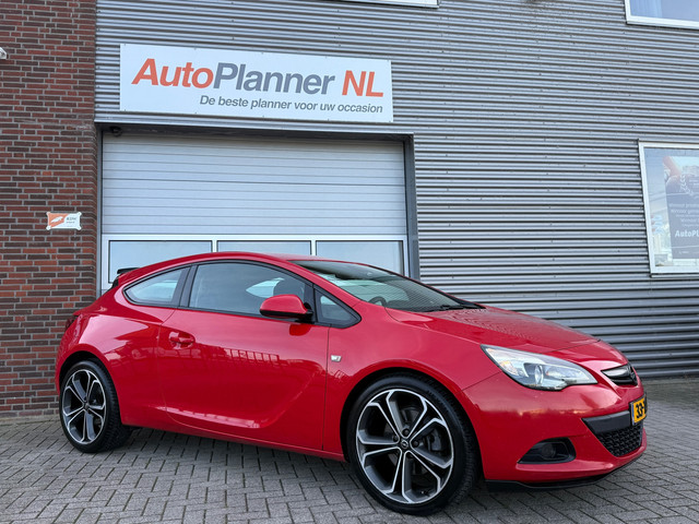 Foto 8 van Opel Astra GTC 1.4 Turbo Sport! Airco! Cruise! Carplay!