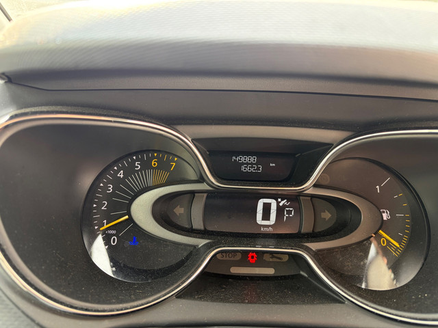 Foto 6 van Renault Captur 1.2 TCe Dynamique AUTOMAAT