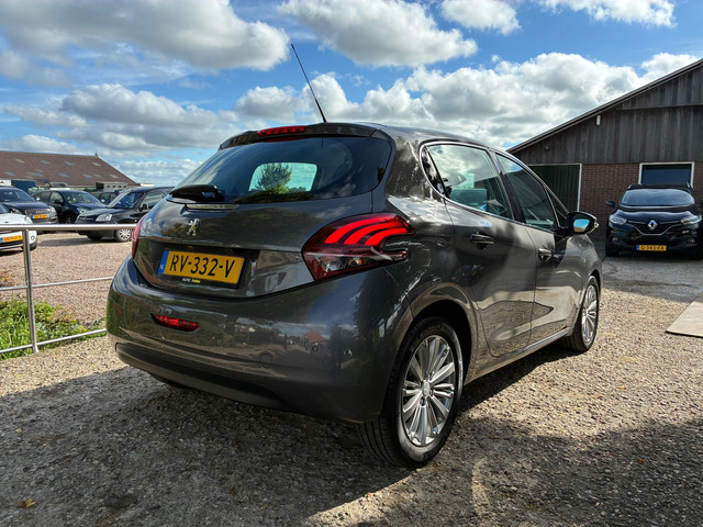Foto 7 van Peugeot 208 1.2 PureTech Allure | Automaat + Cruise + Camera Nu € 7.975,-!!!
