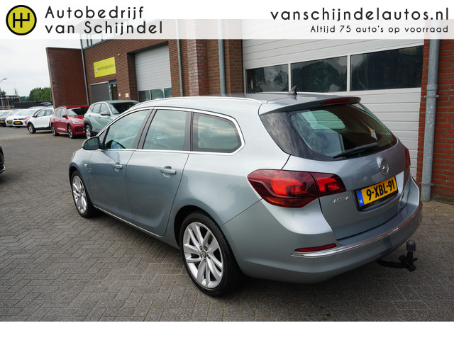 Foto 8 van Opel Astra Sports Tourer 1.4 120PK TURBO SPORT COSMO LUXE ORIGINEEL NEDERLANDS SPORTSTOELEN NAVIGATI