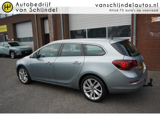 Foto 9 van Opel Astra Sports Tourer 1.4 120PK TURBO SPORT COSMO LUXE ORIGINEEL NEDERLANDS SPORTSTOELEN NAVIGATI
