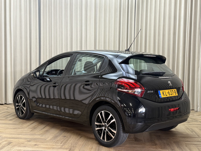 Foto 6 van Peugeot 208 1.2 PureTech Blue Lion Org.NL! / 82PK / Carplay / DAB / Navigatie / Cruise / Airco / PDC