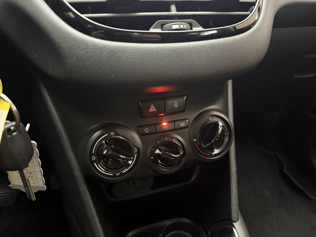 Peugeot 208 1.2 PureTech Blue Lion Org.NL! / 82PK / Carplay / DAB / Navigatie / Cruise / Airco / PDC