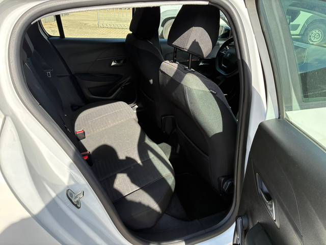 Foto 6 van Peugeot 208 1.2 PureTech Active