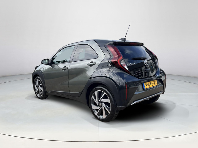 Foto 9 van Toyota Aygo X 1.0 VVT-i MT Envy | JBL audio | LED koplampen | Carplay | Parkeercamera | 18 inch LM-v