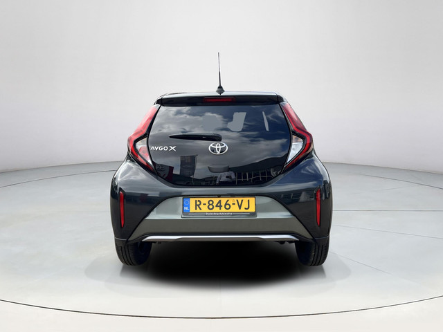 Foto 8 van Toyota Aygo X 1.0 VVT-i MT Envy | JBL audio | LED koplampen | Carplay | Parkeercamera | 18 inch LM-v