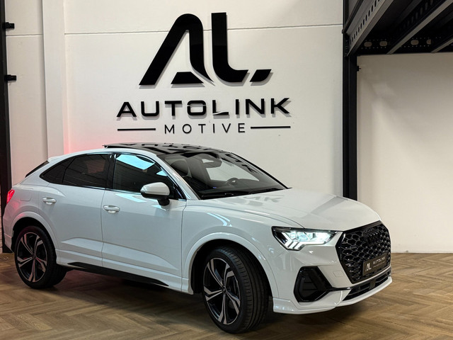 Foto 2 van Audi Q3 Sportback 40 TFSI quattro 3xS-Line Pano|ACC|Lane|Cam