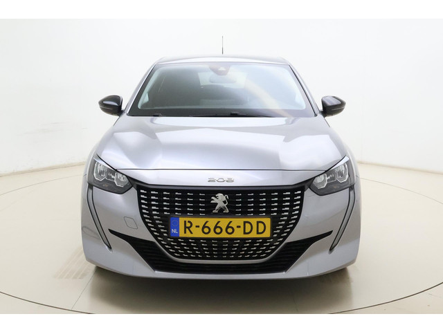 Foto 6 van Peugeot 208 1.2 PureTech Allure | Climate control | Cruise control | Verwarmbare voorstoelen | Apple