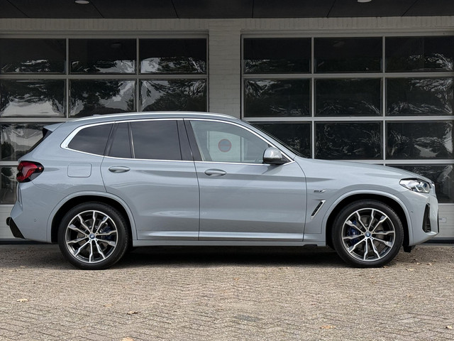 Foto 10 van BMW X3 xDrive30e M SPORT | PANORAMA | M SPORT REMMEN | CAMERA | LASER | SAFETY PAKKET | HEAD UP |