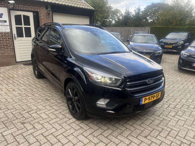 Foto 7 van Ford Kuga 1.5 EcoBoost ST Line Xenon LED 19" (bj 2017)