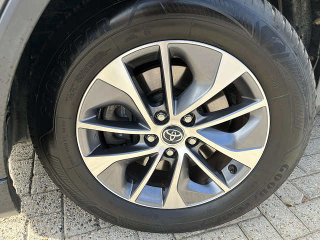 Foto 8 van Toyota RAV4 2.5 Hybrid First Edition