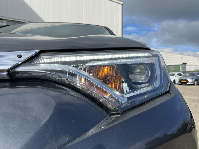 Foto 7 van Toyota RAV4 2.5 Hybrid First Edition