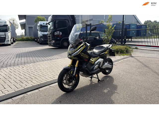Foto 2 van Honda Scooter NC 750 X-ADV CRUISE CONTROL / BLUETOOTH
