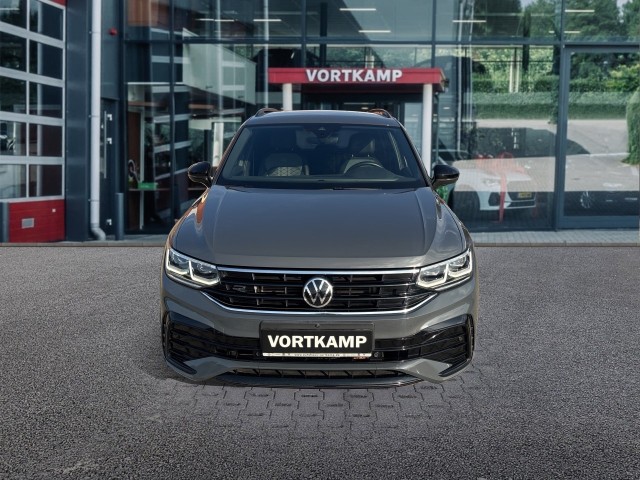 Foto 9 van VOLKSWAGEN TIGUAN 2.0 TDI DSG R-LINE 4MOTION 360CAM/E-KLEP/ACC/STANDKACHEL/IQ/STOELVERW