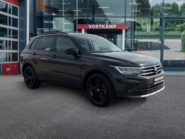 Foto 6 van VOLKSWAGEN TIGUAN 1.5 TSI DSG LIFE URBAN SPORT CAMERA/ELEK-KLEP/ACC/STOEL+STUURVERW