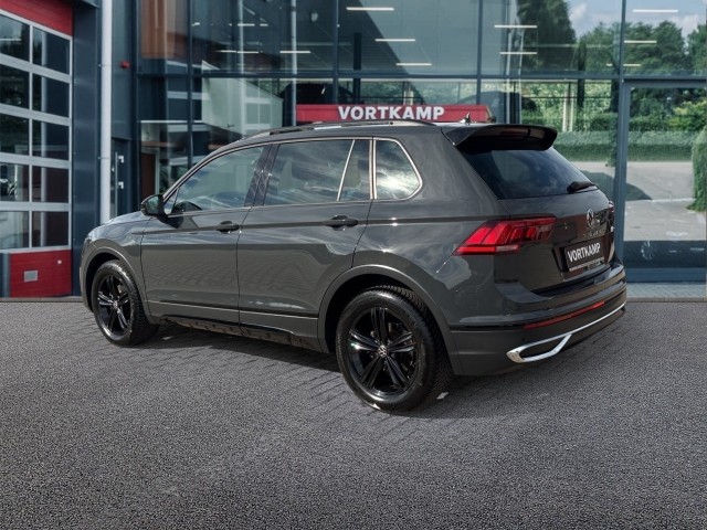 Foto 10 van VOLKSWAGEN TIGUAN 1.5 TSI DSG LIFE URBAN SPORT CAMERA/ELEK-KLEP/ACC/STOEL+STUURVERW