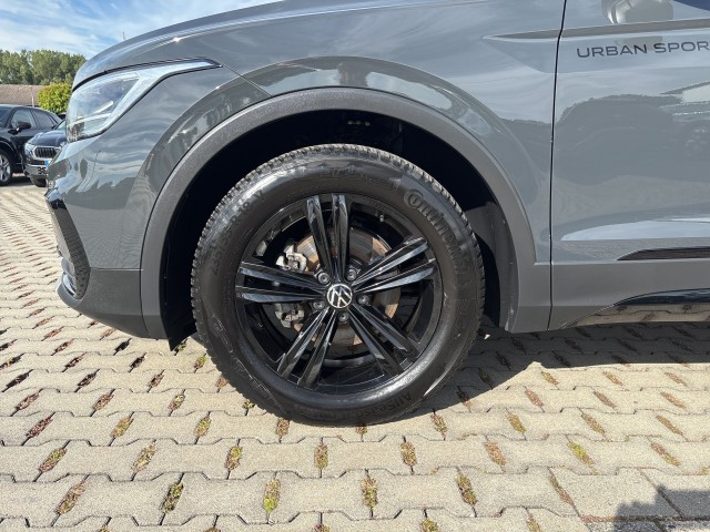 Foto 2 van VOLKSWAGEN TIGUAN 1.5 TSI DSG LIFE URBAN SPORT CAMERA/ELEK-KLEP/ACC/STOEL+STUURVERW