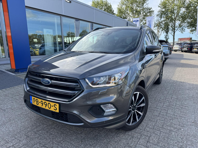 Foto 3 van Ford Kuga 1.5 EcoBoost ST Line 150pk | Adaptieve Cruise | Panorama dak | Winterpack | Trekhaak Afnee