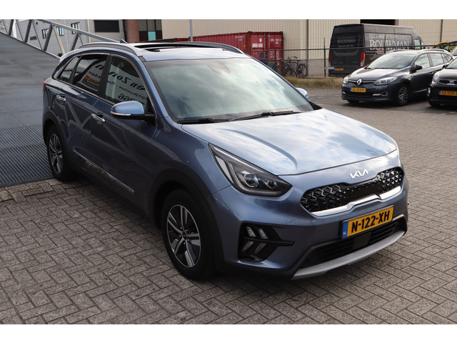 Foto 10 van Kia Niro 1.6 GDi PHEV ExecutiveLine NL Auto/Panoramadak/Apple carplay/Stoelverwarming voor en achter