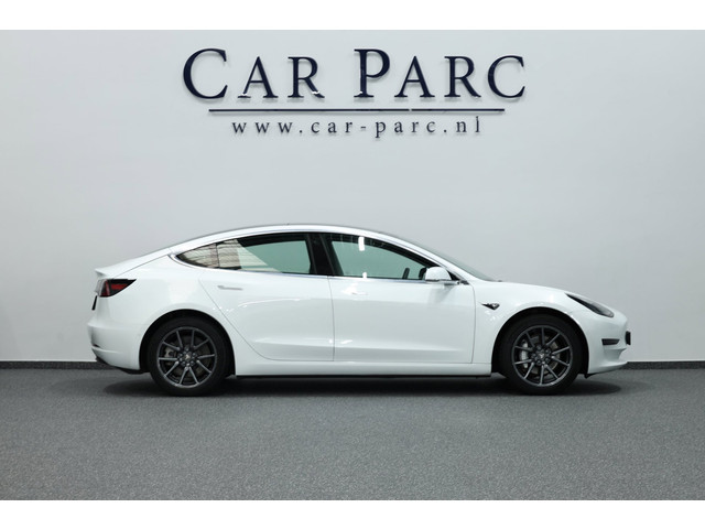 Foto 5 van Tesla Model 3 Standard RWD Plus 60 kWh PANORAMADAK/LEER+S.VERWARMING/LMV/360 CAM/CRUISE/ECC/12 MND G