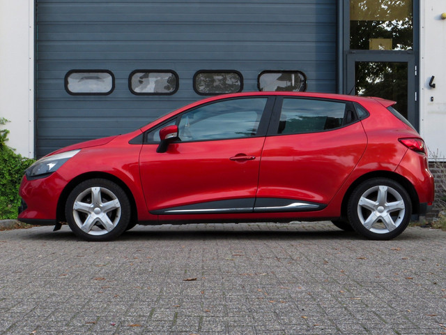 Foto 6 van Renault Clio 1.2 Night & Day | Stoelverwarming | Cruise | AC
