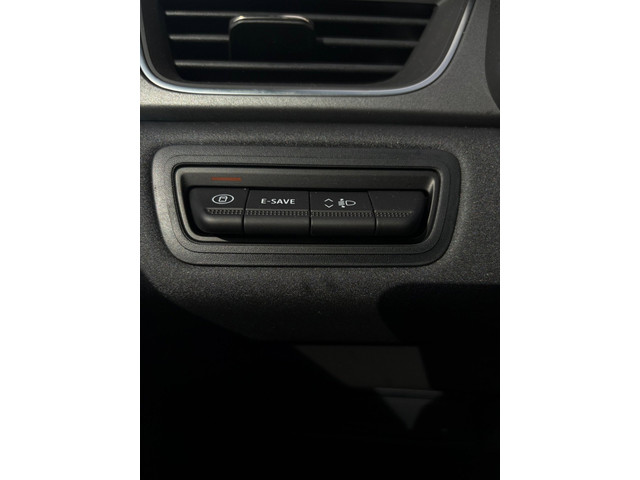 Renault Captur 1.6 E-Tech full hybrid 145 techno | Stoelverwarming | Stuurwielverwarming