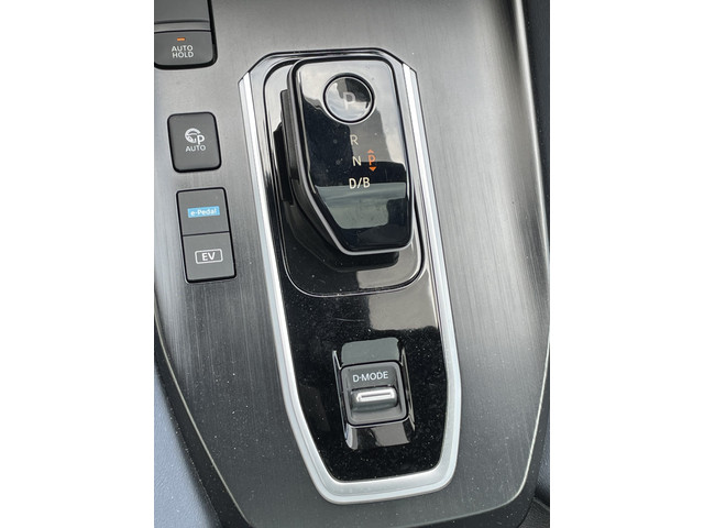 Foto 5 van Nissan QASHQAI 1.5 e-Power Tekna Navigatie, Panodak, Leder, 19"Lm, El. achterklep, 360 Camera, Bose,