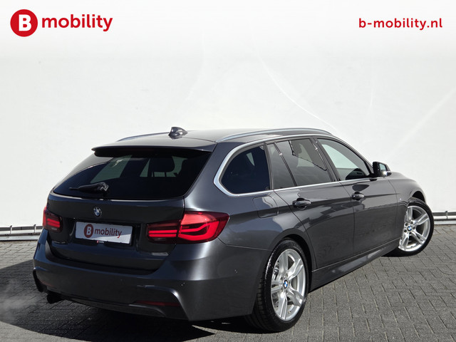 Foto 5 van BMW 3 Serie Touring 318i High Executive M-Sport Apple CarPlay NL Auto! | Achteruitrijcamera | LED |