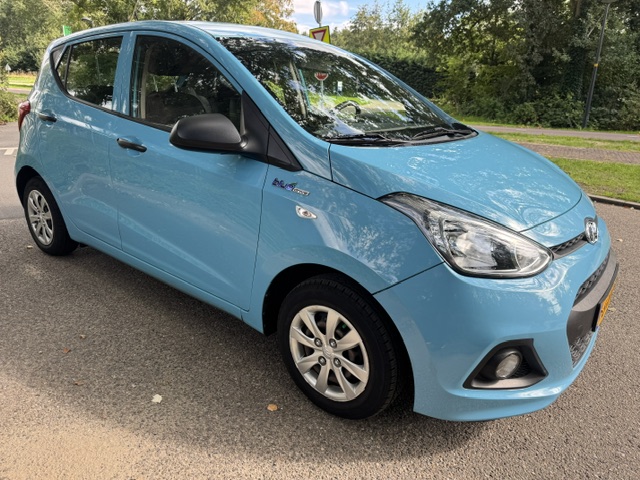 Foto 5 van Hyundai i10 1.0i i-Motion Climate control central Lock !!