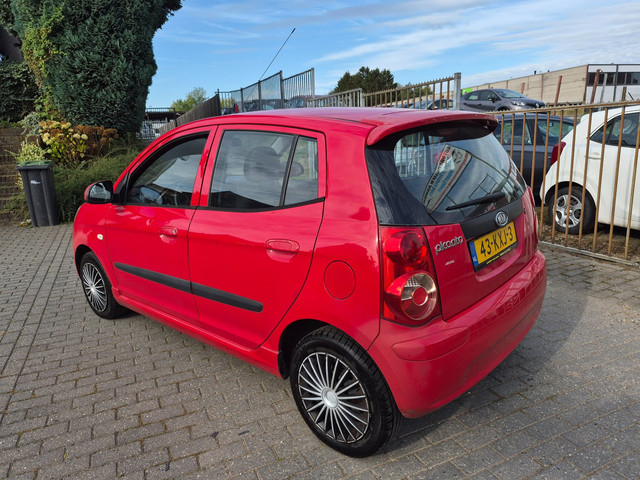 Foto 6 van Kia Picanto 1.0 Seven