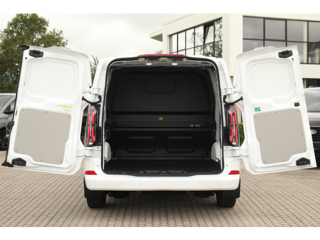 Foto 2 van Ford E-Transit Custom 320 L2H1 Limited DC | 71 kWh | 160kW/218pk | Driver Assist | Pro Power | Adap.