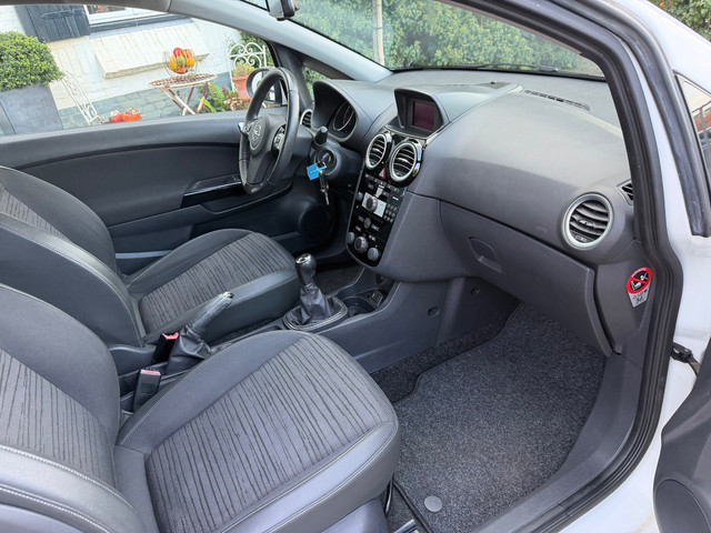 Foto 10 van Opel Corsa 1.2 EcoFlex Selection|Stoel-Stuurverwarming|Clima|Cruise|