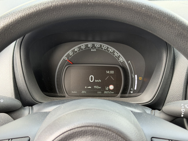 Foto 10 van Toyota Aygo X 1.0 VVT-i MT | Nieuw Binnen! | Airco | Cruise | Lane Assist