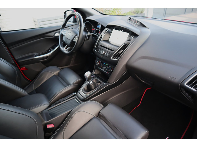 Ford FOCUS Wagon 2.0 ST Mountune Leder Navigatie Camera Sony  Mountune Tuning