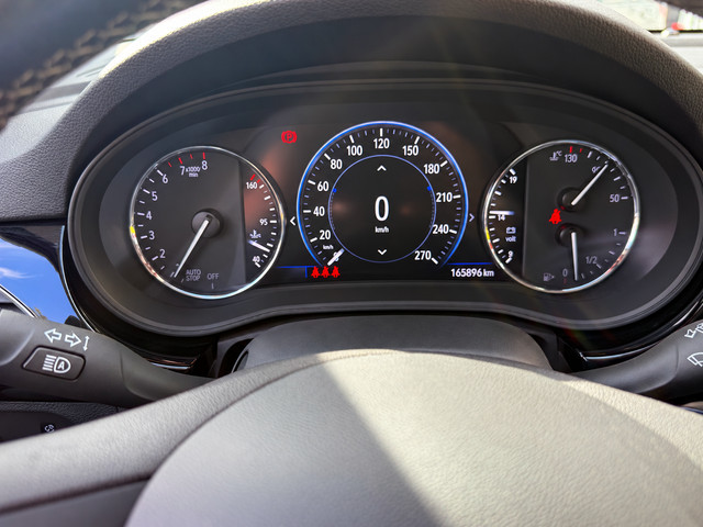 Foto 6 van Opel Astra Sports Tourer 1.2 Turbo Elegance - Navigatie I Airco I LED I PDC I Sport velgen I Leer/ A