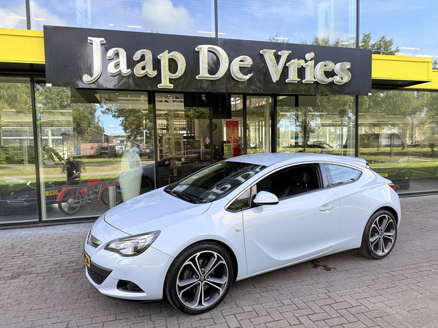 Foto 2 van Opel Astra GTC 1.6 Turbo Sport