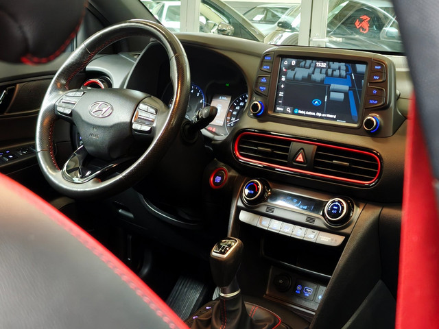 Foto 10 van Hyundai Kona 1.0T Premium Zwart Leder / 100% Onderhouden
