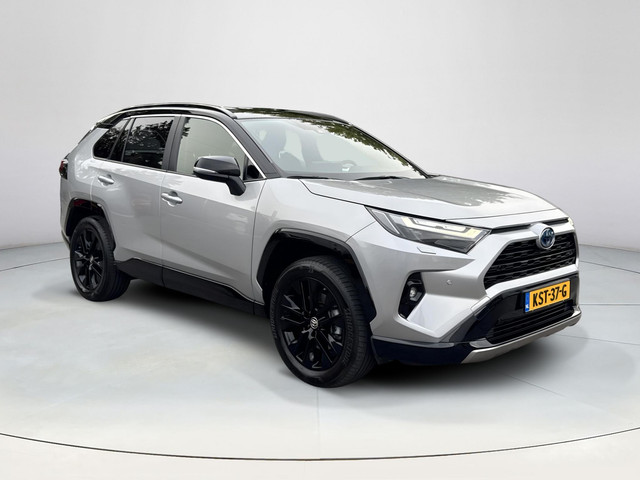 Foto 9 van Toyota RAV4 2.5 Hybrid AWD Executive | Stoel- en stuurverwarming| Elektrische achterklep |