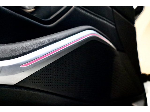 BMW 3-serie 320e M Sport|Leder|Ambient|NL