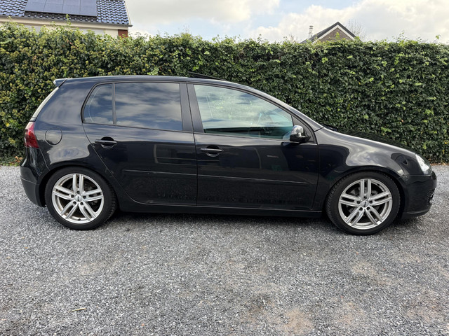Volkswagen Golf 2.0 FSI Sportline | Leer | Schuifdak | Navi | Autom. Airco | Cruise Control | LMV |