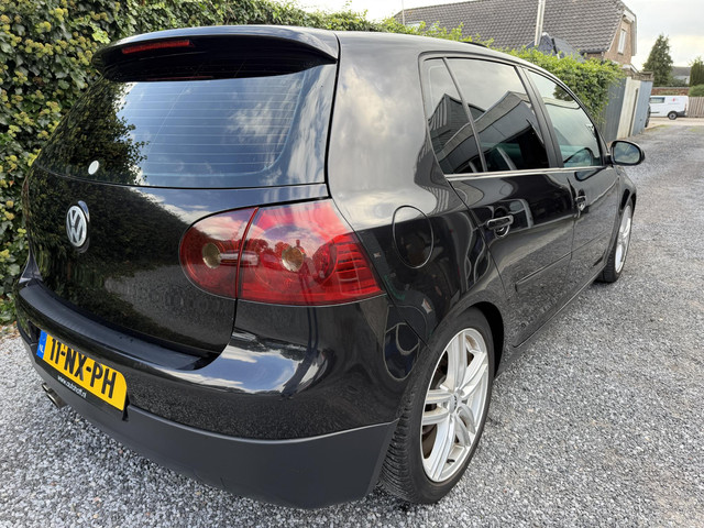 Foto 10 van Volkswagen Golf 2.0 FSI Sportline | Leer | Schuifdak | Navi | Autom. Airco | Cruise Control | LMV |