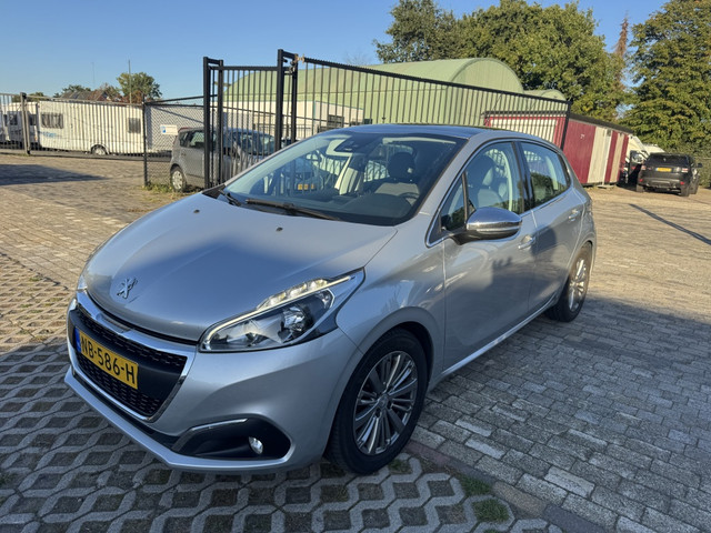 Peugeot 208 1.2 PureTech Allure (bj 2017)