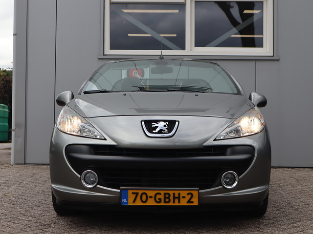 Foto 4 van Peugeot 207 CC 1.6 VTi (bj 2008)