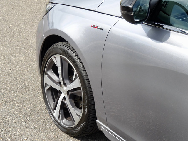 Foto 6 van Peugeot 308 1.2 PureTech GT-line | Perfect onderhoud! | D-Riem v.v |